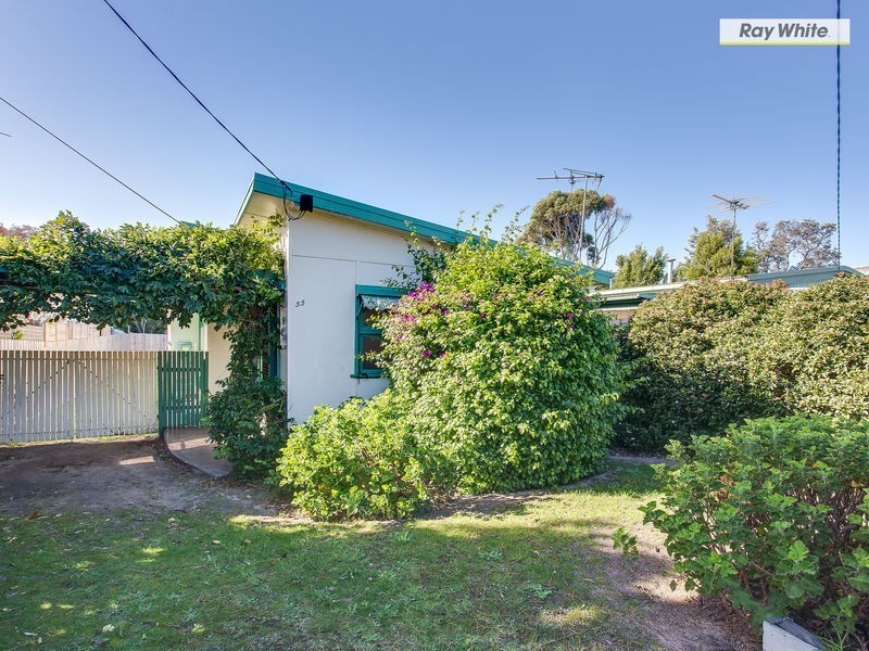 55 Sixth Avenue, Rosebud VIC 3939