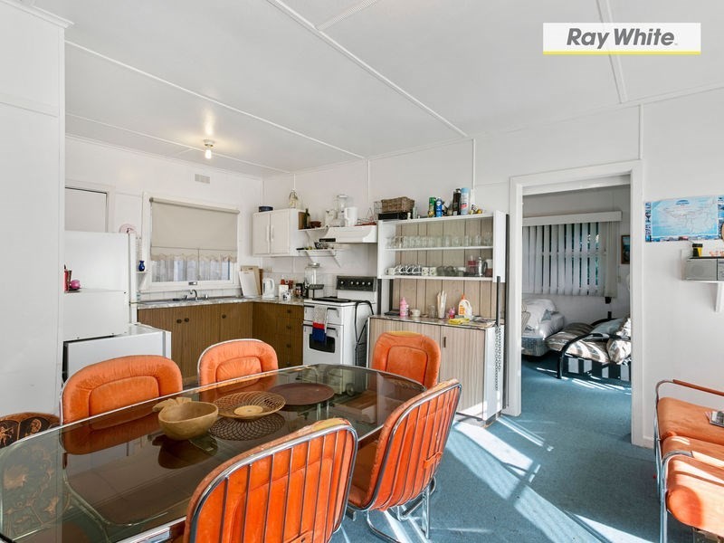 55 Sixth Avenue, Rosebud VIC 3939