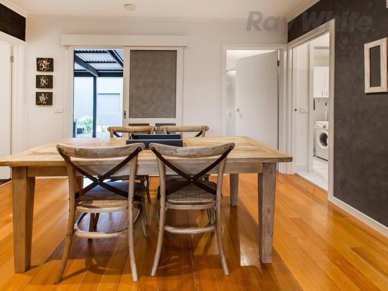 8 Florence Avenue, Rosebud West VIC 3940