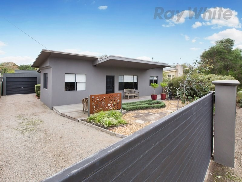 8 Florence Avenue, Rosebud West VIC 3940