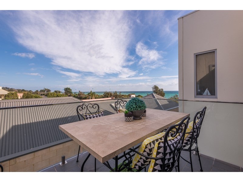 212/277-281 Point Nepean Road, Dromana VIC 3936