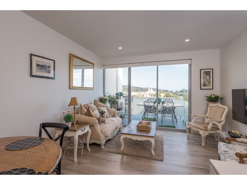 212/277-281 Point Nepean Road, Dromana VIC 3936