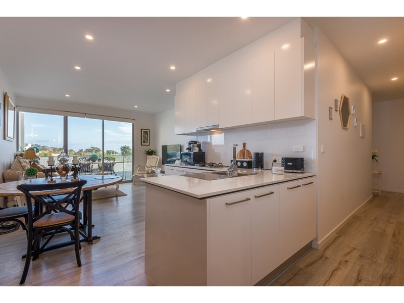 212/277-281 Point Nepean Road, Dromana VIC 3936