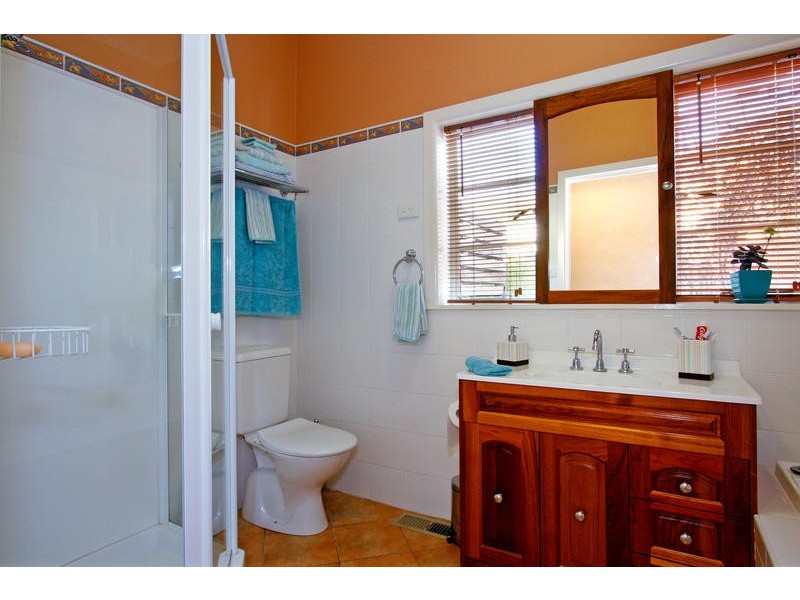 4 Coorabong Avenue, Rosebud VIC 3939