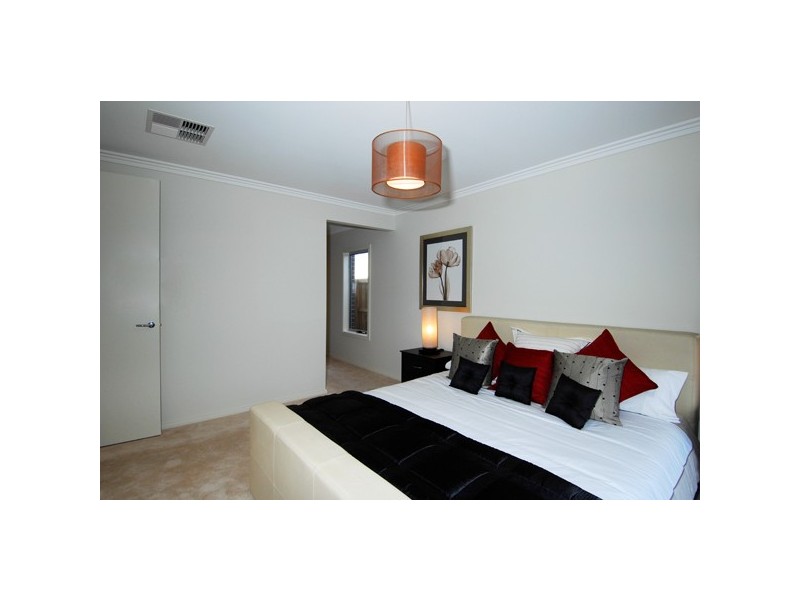 910 Hazeldene Way, Rosebud VIC 3939