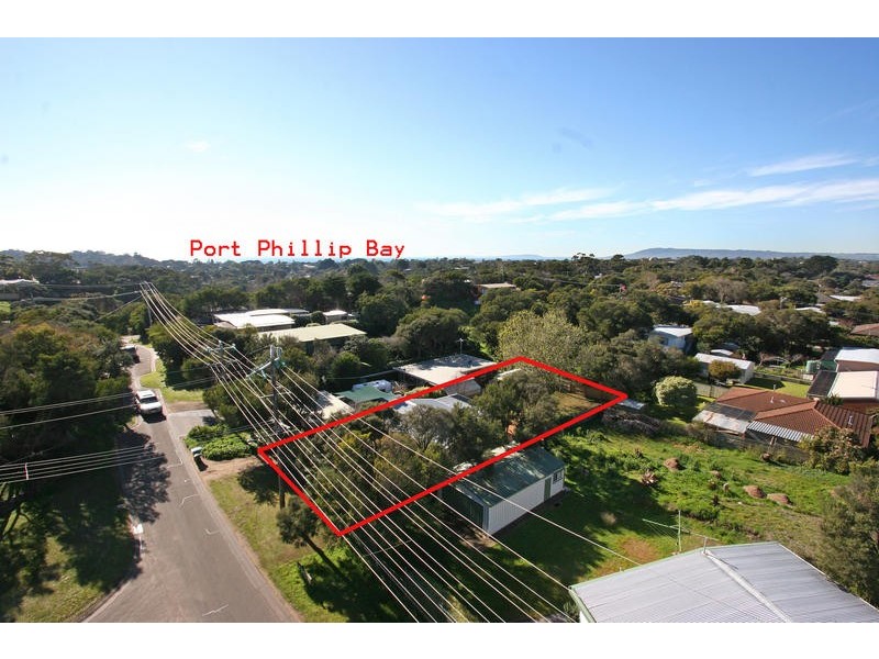 13 Wondaree Street, Rye VIC 3941