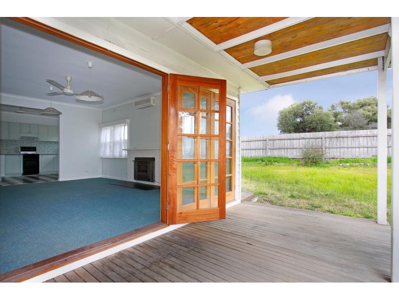 17 Rose Street, Rosebud VIC 3939