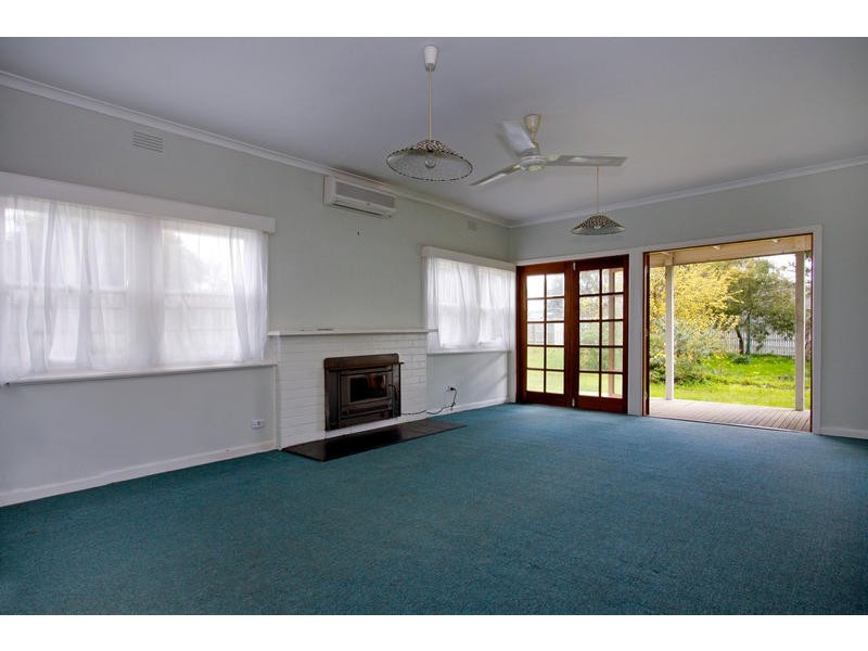 17 Rose Street, Rosebud VIC 3939