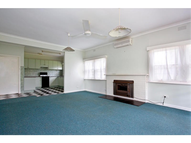 17 Rose Street, Rosebud VIC 3939