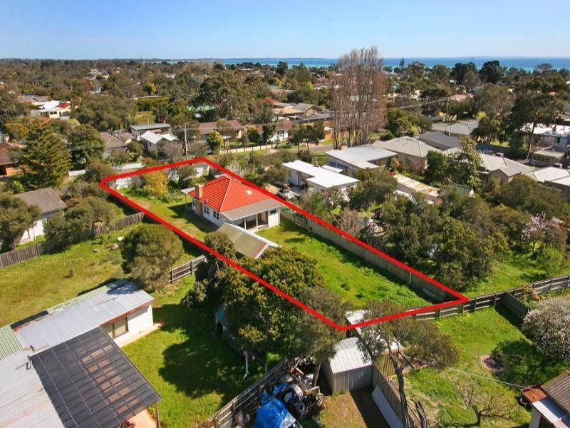 17 Rose Street, Rosebud VIC 3939