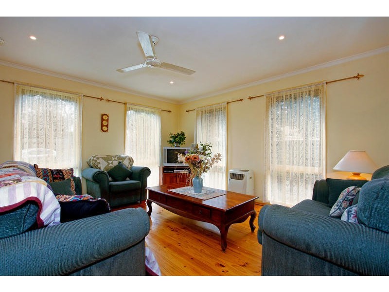 16 Kooringa Court, Rosebud VIC 3939