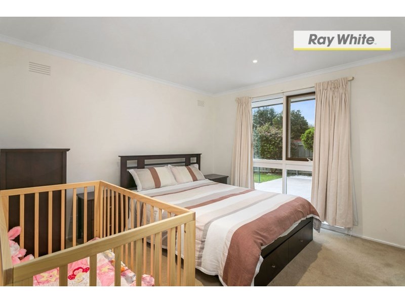 16 Lyndon Drive, Rosebud VIC 3939