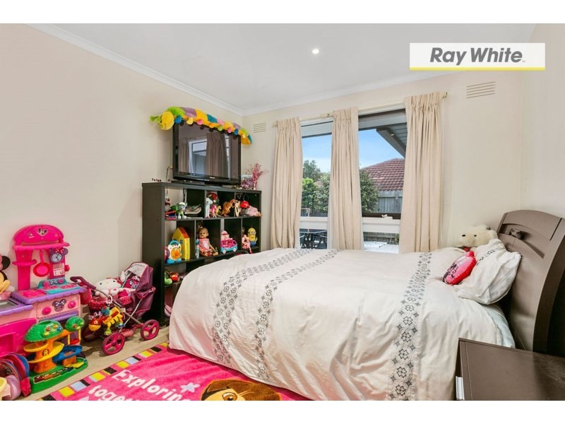 16 Lyndon Drive, Rosebud VIC 3939