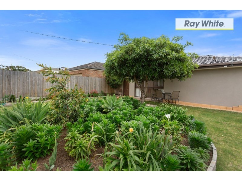 16 Lyndon Drive, Rosebud VIC 3939