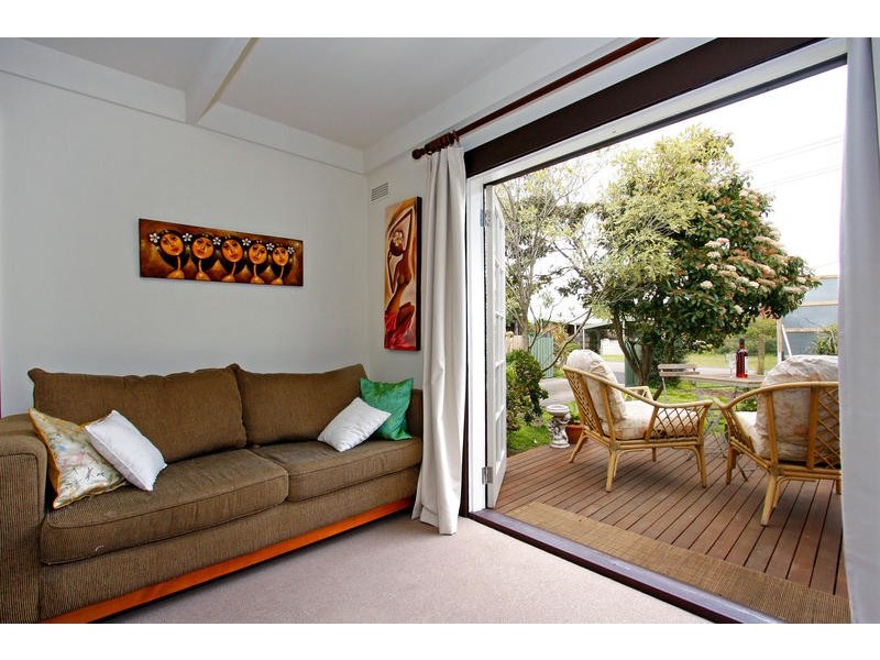 197 Sixth Avenue, Rosebud VIC 3939