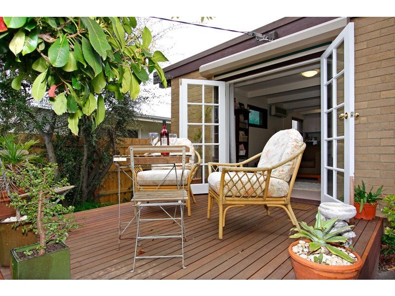 197 Sixth Avenue, Rosebud VIC 3939