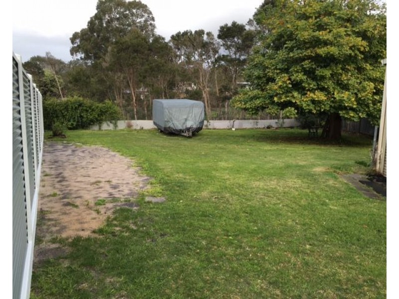 18 Farrell Street, Safety Beach VIC 3936