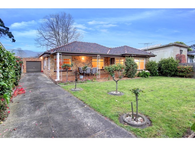33 Leon Avenue, Rosebud VIC 3939