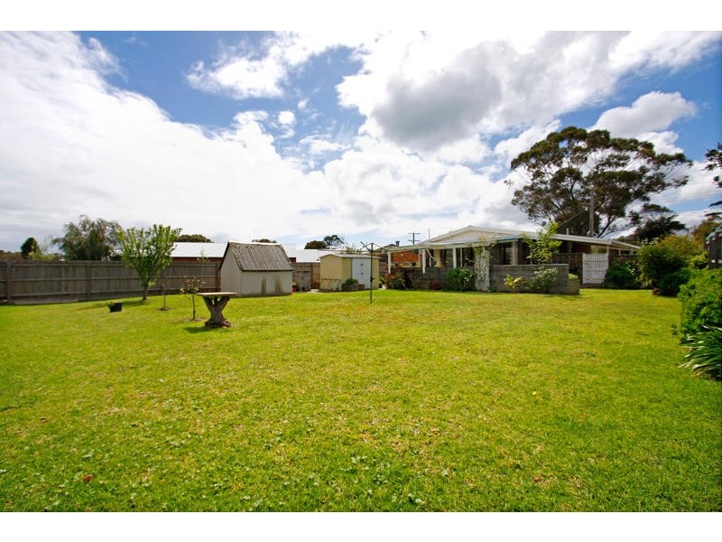 28 Illaroo Street, Rosebud VIC 3939