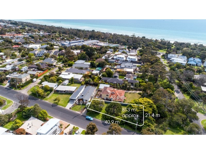 18 The Avenue, Mccrae VIC 3938