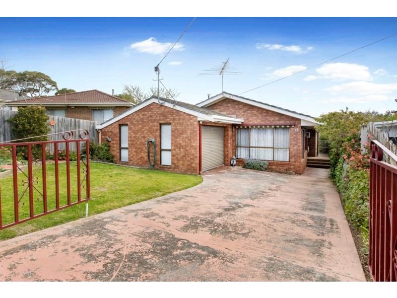 48 Sixth Avenue, Rosebud VIC 3939