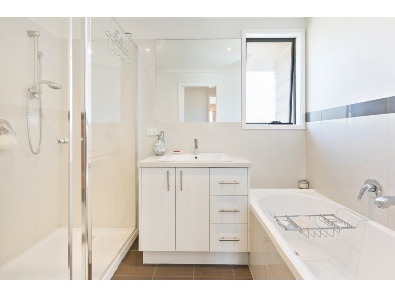 1/195 Eastbourne Road, Rosebud VIC 3939