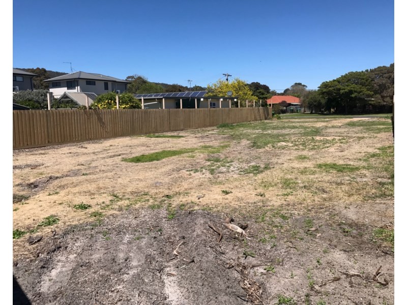 1 Highfield Road, Mccrae VIC 3938