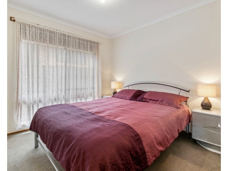 108 Third Avenue, Rosebud VIC 3939