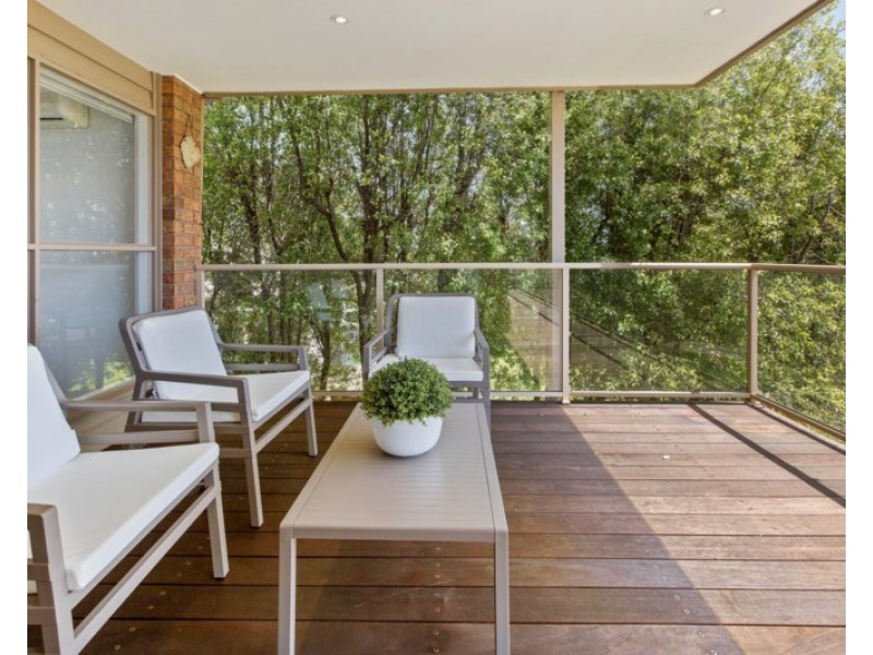 9 Chunar Grove, Mccrae VIC 3938