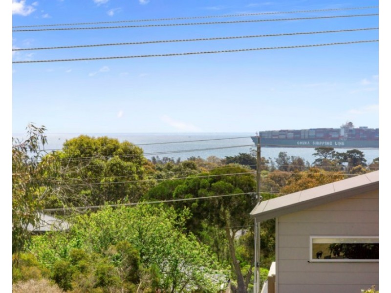 9 Chunar Grove, Mccrae VIC 3938