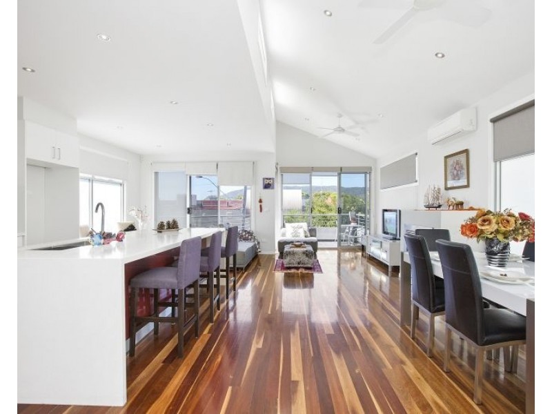 24 Ninth Avenue, Rosebud VIC 3939