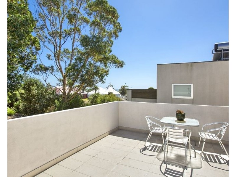24 Ninth Avenue, Rosebud VIC 3939