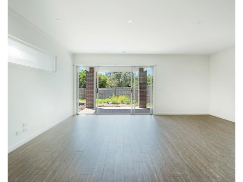 12B Higgins Street, Safety Beach VIC 3936