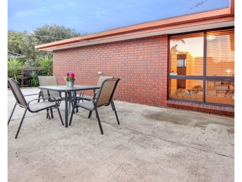 4 Redmond Court, Rosebud VIC 3939