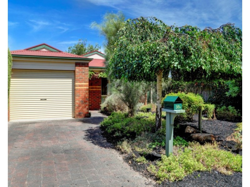 38B Banksia Place, Rosebud VIC 3939
