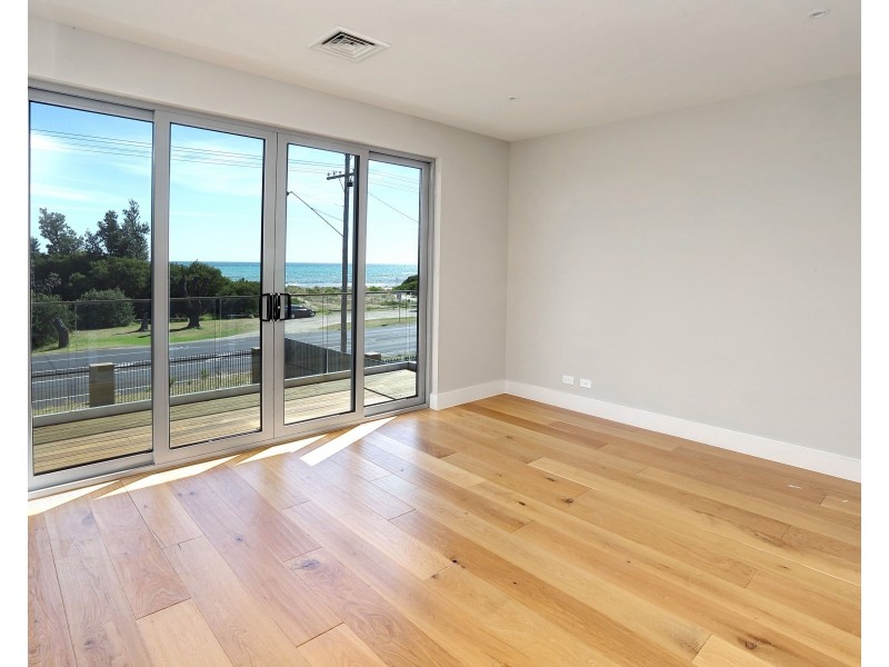 2/32 Richardson Street, Rye VIC 3941