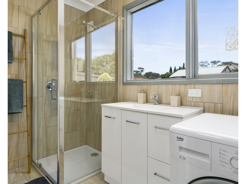 143 Boneo Road, Rosebud VIC 3939