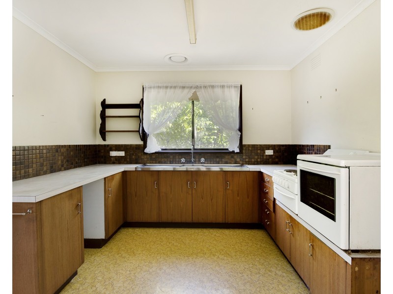 82 Warranilla Avenue, Rosebud VIC 3939