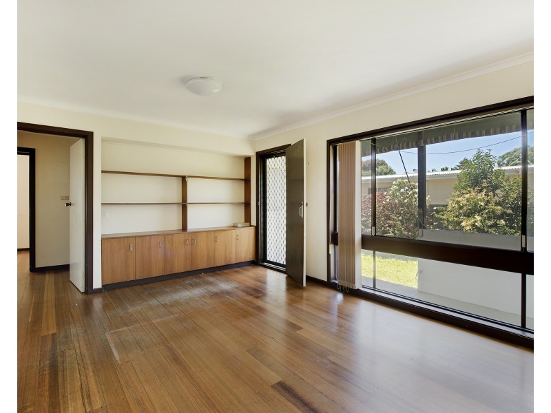 82 Warranilla Avenue, Rosebud VIC 3939