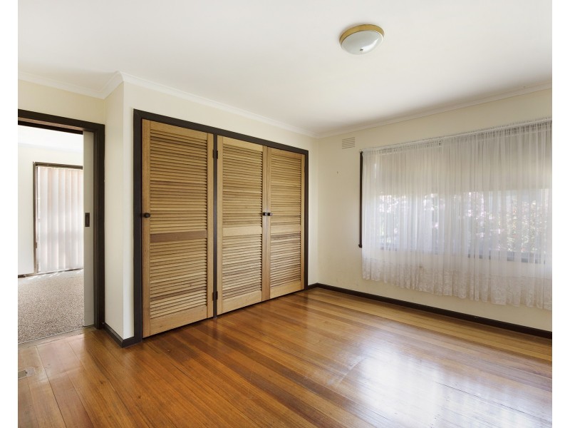 82 Warranilla Avenue, Rosebud VIC 3939