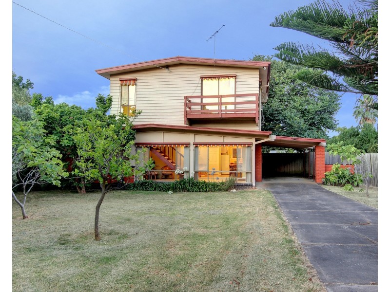 21 Wattle Road, Mccrae VIC 3938