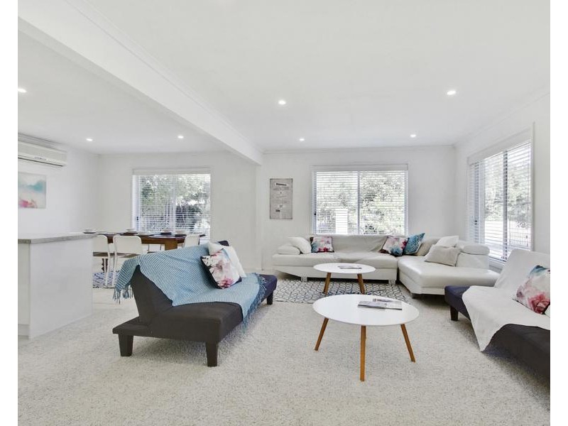 19 Hilary Street, Mccrae VIC 3938