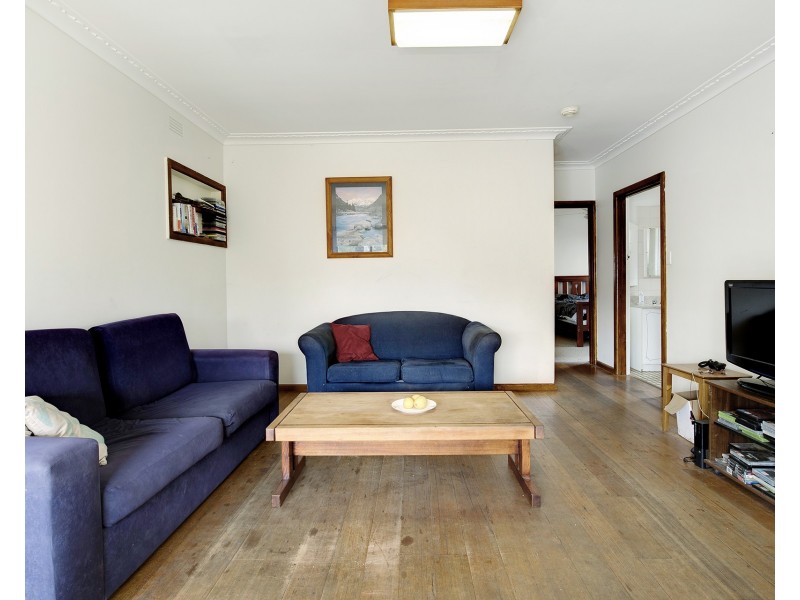 111 Ninth Avenue, Rosebud VIC 3939