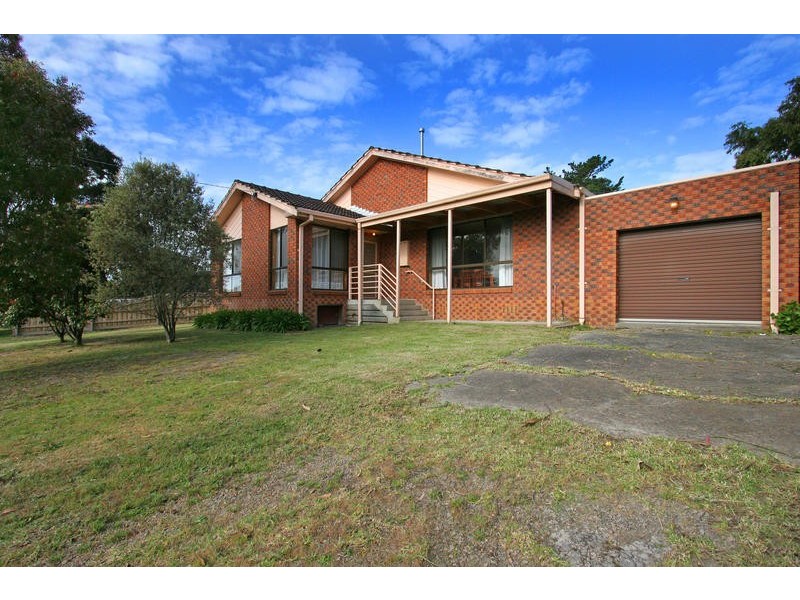 13 Surrey Street, Mccrae VIC 3938