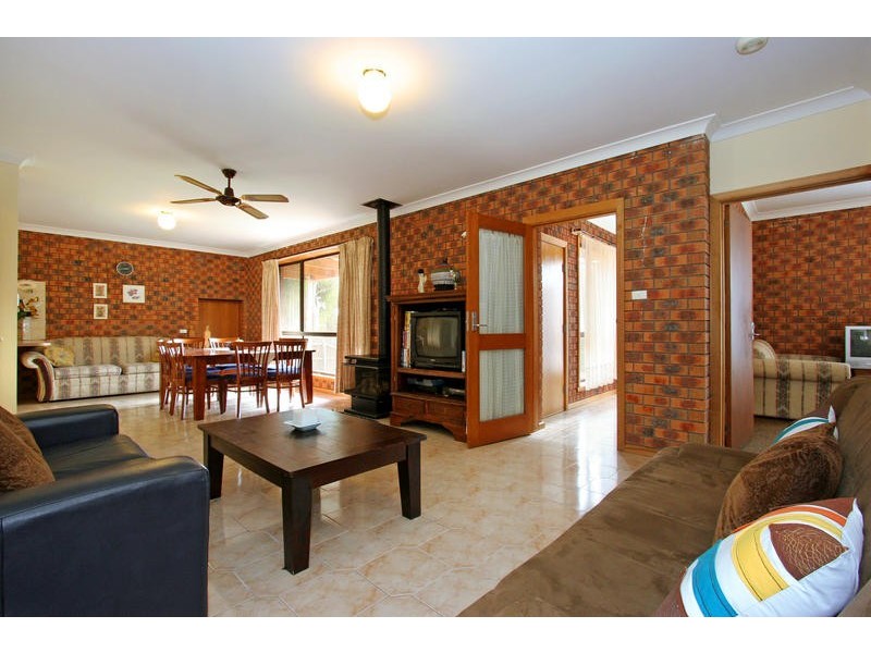 13 Surrey Street, Mccrae VIC 3938