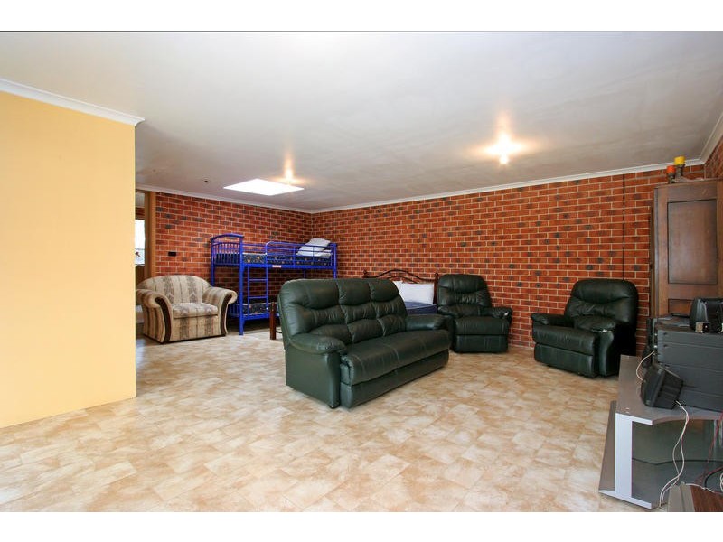 13 Surrey Street, Mccrae VIC 3938