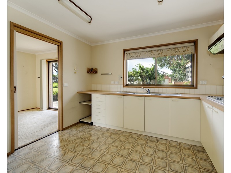 2/72 First Avenue, Rosebud VIC 3939