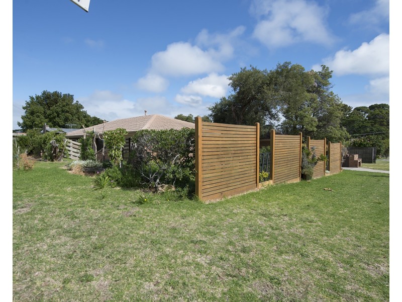 2/72 First Avenue, Rosebud VIC 3939