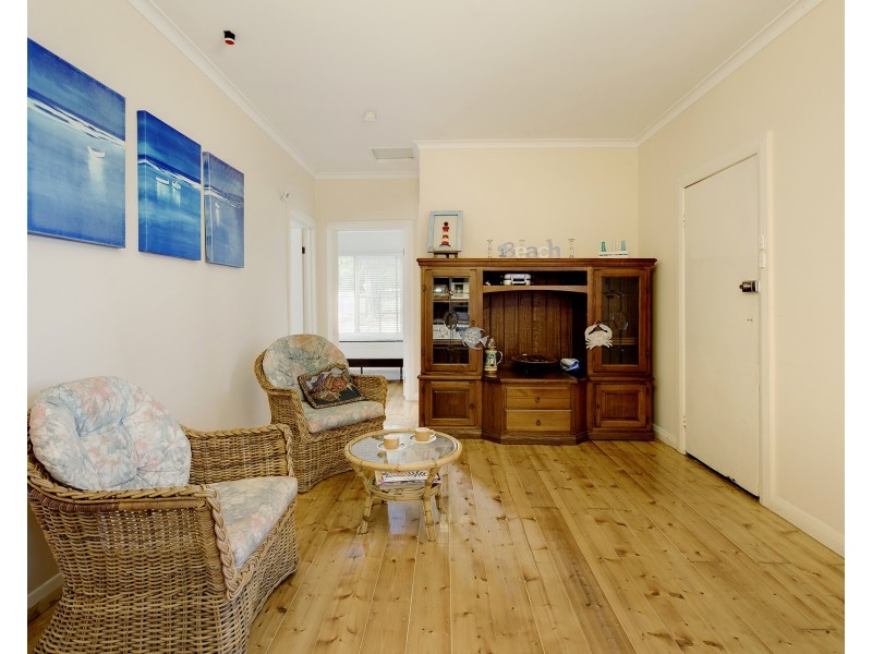 8 Karkarook Road, Rye VIC 3941