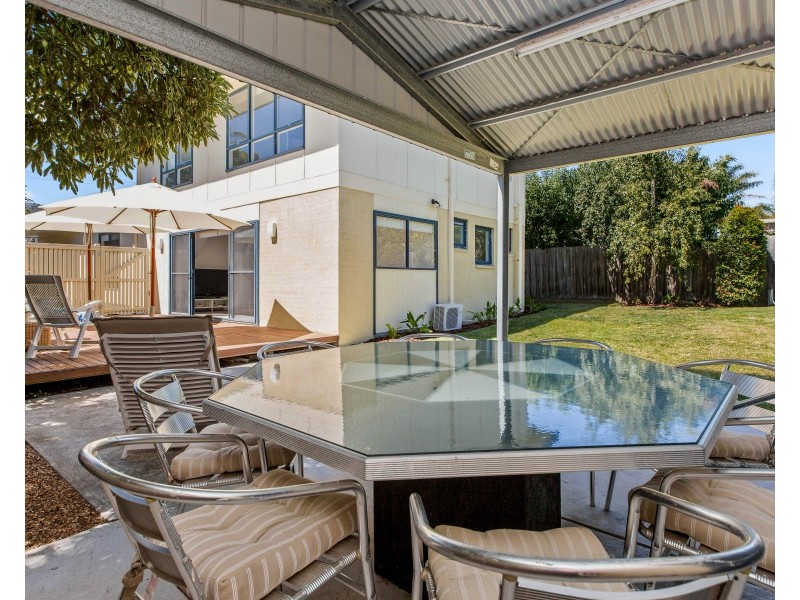 14 Overlea Avenue, Rosebud VIC 3939